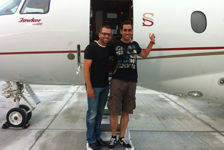 12 08 06 Rafa Cabrera-Bello Muchas gracias a @TheSergioGarcia por el viaje en guagua ...vaya crack