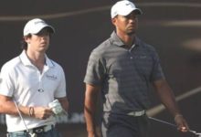 Rory McIlroy ganó a Tiger Woods en un match de exhibición en China