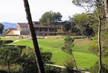Atan a los empleados y roban en el Golf Girona