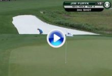 Golpe del día en el PGA Tour: Furyk embocó desde el búnker para birdie (VÍDEO)