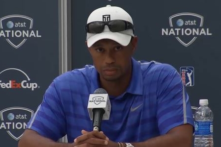 Tiger Woods durante la conferencia de prensa