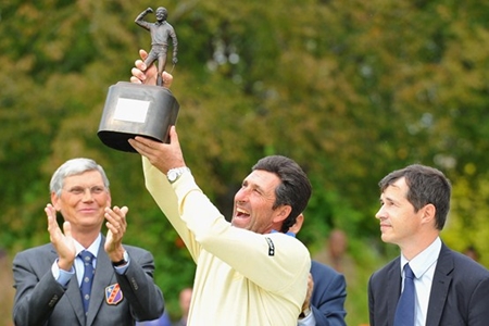 José María Olazábal levanta el Seve Trophy 2013