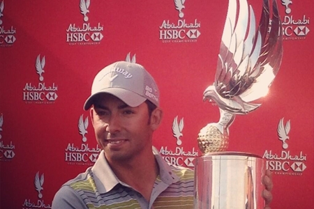 Pablo Larrazábal con el trofeo conquistado. Foto: European Tour