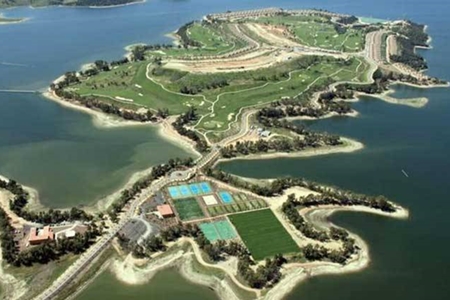 Vista aérea del complejo Isla de Valdecañas