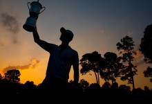 Una imagen para la historia, la de Kaymer levantando la copa del US Open