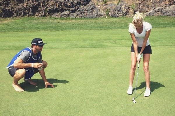Paulina Gretzky y Dustin Johnson Foto via Instagram