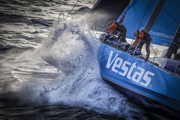 November 19, 2014. Start of Leg 2 from Cape Town to Abu Dhabi: Team Vestas Wind
