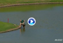 Un espectador se lanza al lago en el LPGA Lotte Championship para recuperar su sombrero (VÍDEO)