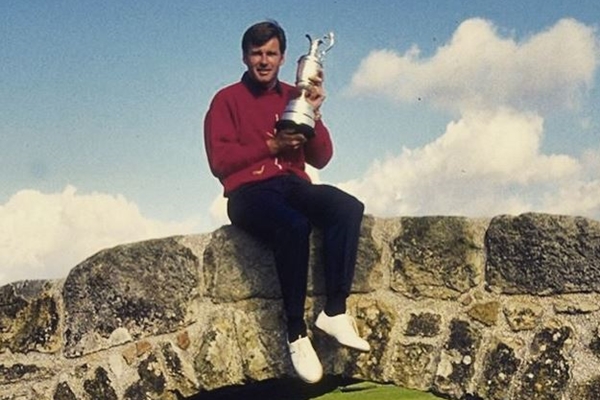 Sir Nick Faldo will play in his final Open at St Andrews this summer on the 25th anniversary of his victory Foto The Open via Instagram