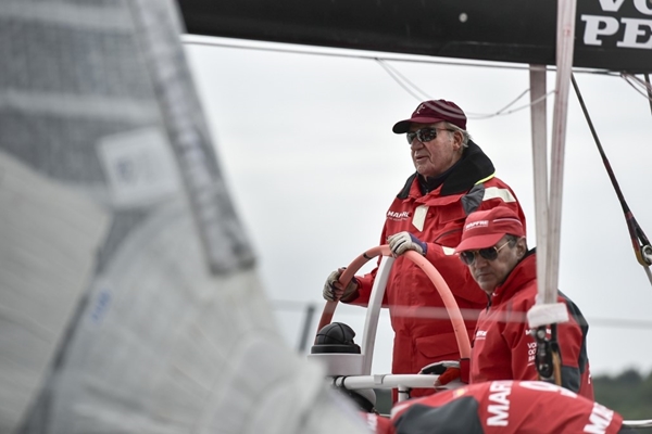 MAPFRE consigue ser cuarto en la Volvo Ocean Race 2014-15, con Juan Carlos a bordo