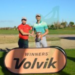 Dewald Lubb, campeón de la Volvik Cup, junto a Xavier Eusebio, responsable del Tour