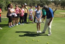 Plan de la RFEG y la PGA de España para acabar con el intrusismo en la enseñanza del golf en España