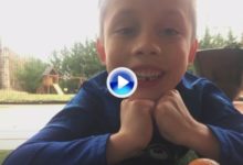 Maxton, el niño que encontró en el Golf la forma más fácil de sacarse los dientes de leche (VÍDEO)