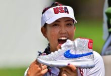 Michelle Wie pone el toque de color a la Solheim con su pelo “made in USA” y su nuevo calzado