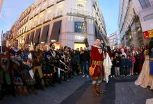 La Costa Blanca pone el broche de oro en FITUR con un multitudinario desfile por el centro de Madrid