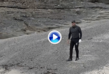 Jason Day conservó el T2 en Pebble Beach después de vivir un accidentadísimo último hoyo (VÍDEO)