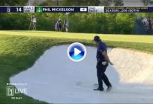 El Golf es duro… Mickelson se atascó en la arena tras anotar 30 golpes en los primeros 9 (VÍDEO)
