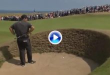 El Golf es duro… Reed se lió en uno de los pot bunkers. Necesitó de tres golpes para salir (VÍDEO)