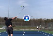 ¿Jugar al tenis con un palo de Golf? Vea cómo Josh Kelley lo hace en este nuevo deporte, el TenisGolf