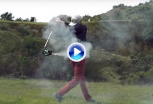 ¡Booom! Un ex ingeniero de la NASA crea un palo de golf capaz de golpear bolas a casi 250 km/h