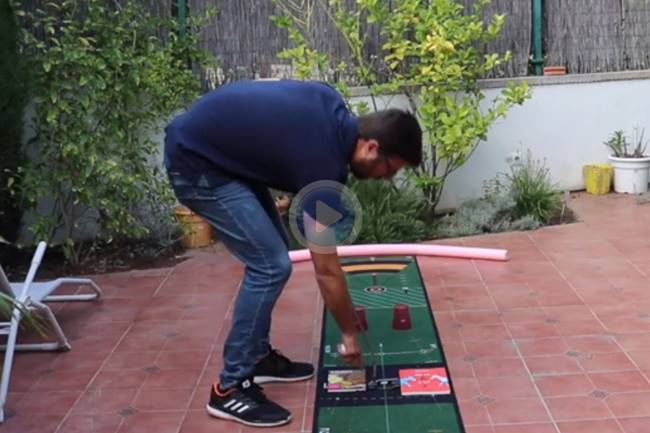 José Vicente Perez dos libros y dos vasos