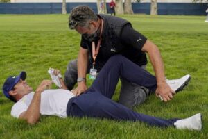 Brooks Koepka hierba PGA Champ 2020. Foto @sportsalertnews