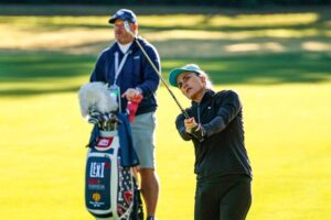LEXI THOMPSON y TIM TUCKER. Foto @USGA