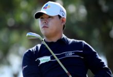 Si Woo Kim impresiona en el PGA Tour con la larga sombra del servicio militar en el horizonte