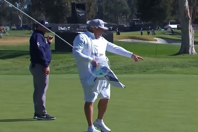 Bola moviéndose en los greenes por el viento video