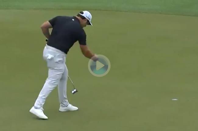 Jon Rahm puño ante Muñoz