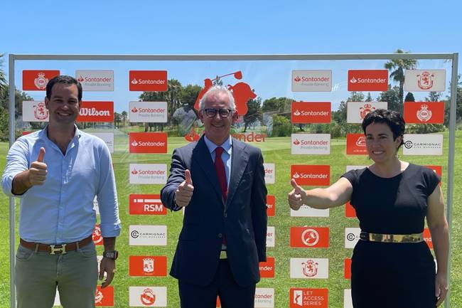 De izquierda a derecha Luis Borho, Nicolás Romero Buenrostro y Alicia Garrido