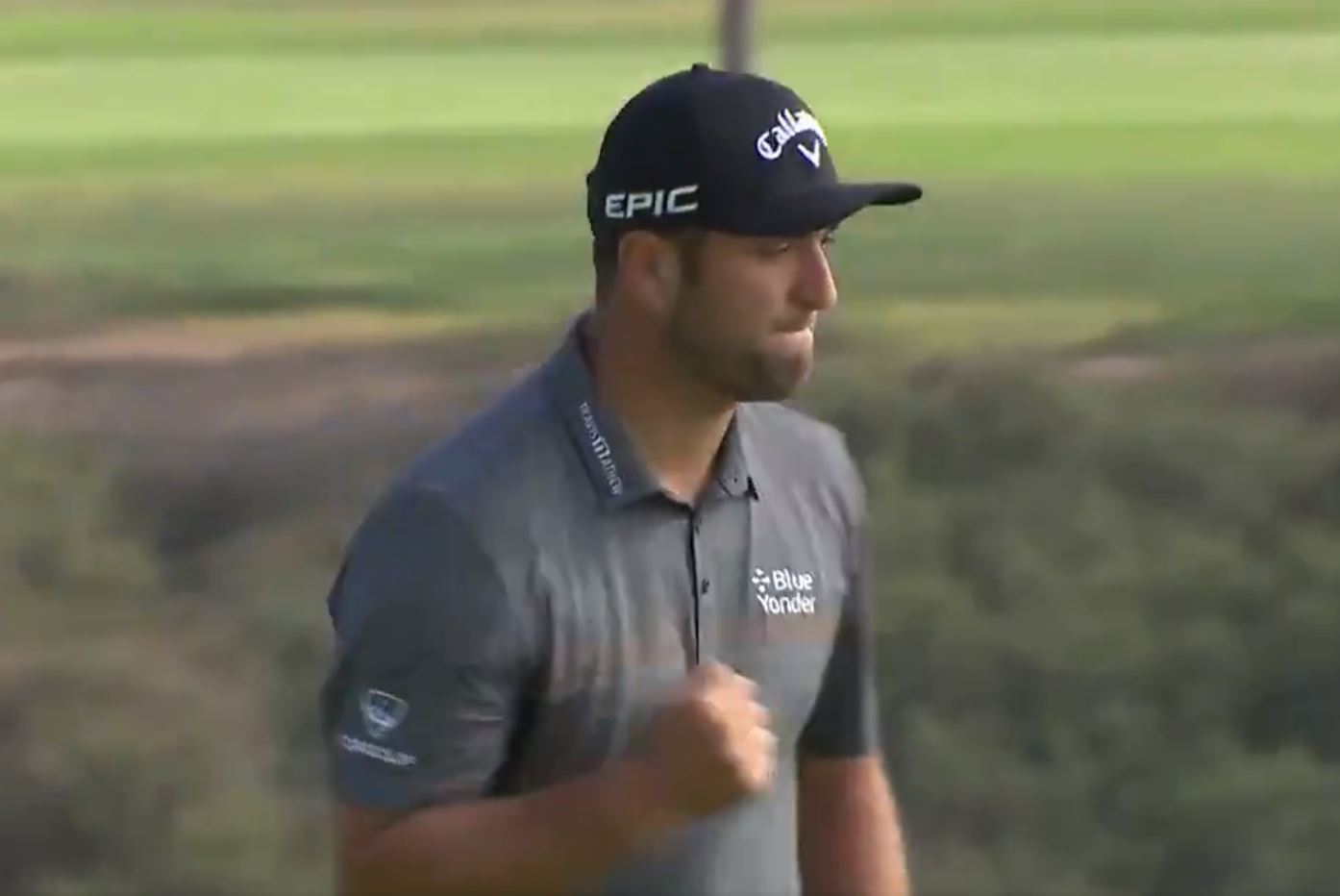 Jon Rahm puño hoyo 13 US Open 2021 dia 1