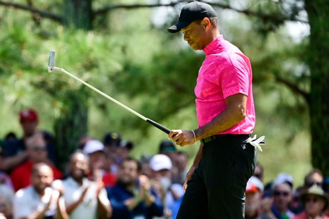 Tiger Woods se borra del Hero World Challenge de Bahamas por culpa de una fascitis plantar