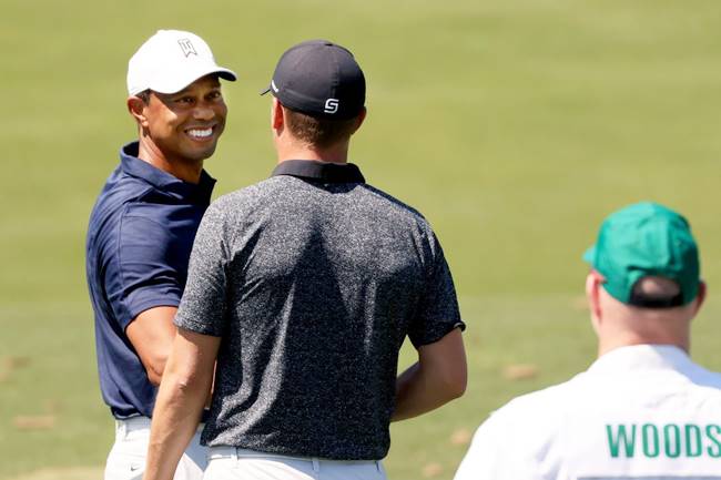Tiger Woods en Augusta Lunes. Foto @TheMasters