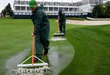 La lluvia inunda los greenes del Albatross Golf Resort y el Czech Masters se reduce a 54 hoyos