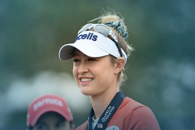 Carlota fades after a spectacular start and ends with Nelly Korda's victory in the top 13.