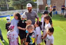 Jon Rahm inaugura ‘El Jardín del Golf’ para niños del Hospital Universitario Niño Jesús de Madrid