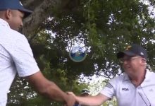 Vegas recibió la ayuda de un árbitro subiéndose a un árbol después de que el venezolano errase