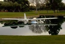 ¿Por qué Las Vegas Country Club, campo del LIV, tiene una avioneta dentro de uno de sus lagos?