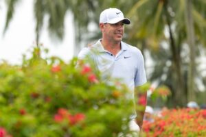 Joaquin Niemann, Videos de Golf, LIV Golf League, LIV Golf Singapore, Sentosa GC, Brooks Koepka,