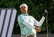 Sebastián Muñoz lidera en solitario en el LIV Golf Singapore con Jon Rahm lejos de la cabeza (22º)