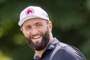 Este es el millonario cheque que se embolsa Jon Rahm por su doble triunfo en el LIV Golf UK