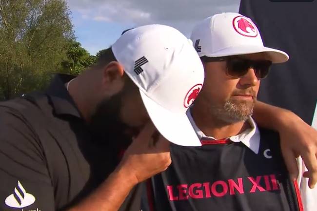 Jon Rahm no pudo evitar las lágrimas tras vivir su primer triunfo en la LIV Golf League en UK