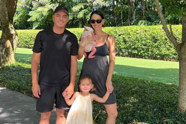 Rickie Fowler y su esposa Allison padres por 2ª vez. Dieron la bienvenida a su segunda hija, Nellie