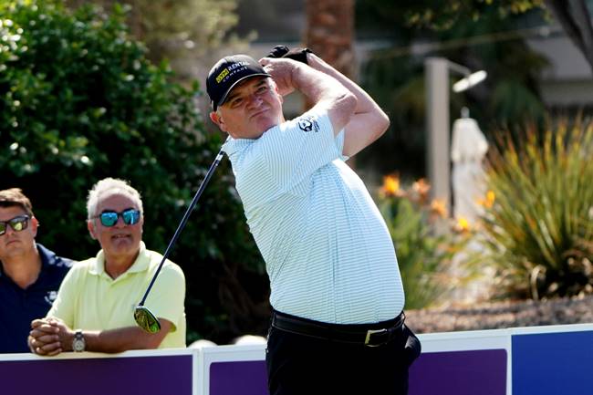 Paul Lawrie pone a tiro su tercera victoria en España en la European Legends Cup. Carriles, T13