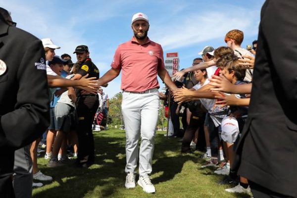 El Jon Rahm más solidario donará $23.000 a los damnificados por los pasados huracanes en EE.UU.