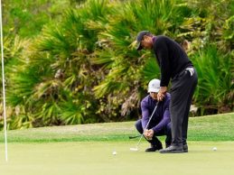 Tiger Woods confirma que jugará el PNC Champ. junto a su hijo Charlie la próxima semana