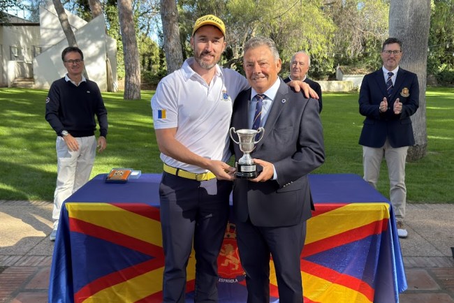 Juan Pintor, Noel León, Escorpion, Pitch & Putt,