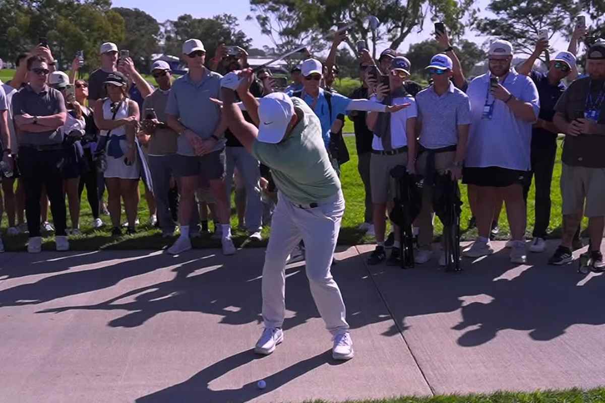 Brooks Koepka, Farmers Insurance Open, PGA Tour, Vídeos de Golf