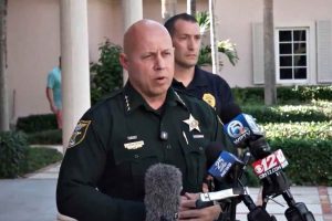 Accidente Tiger Woods, Tiger Woods, John Budensiek,